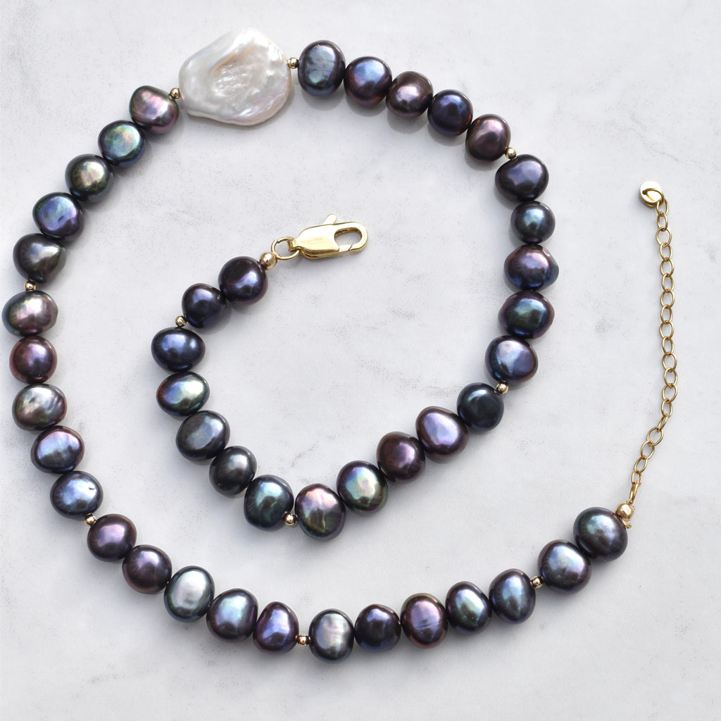 Peacock Pearl Necklace
