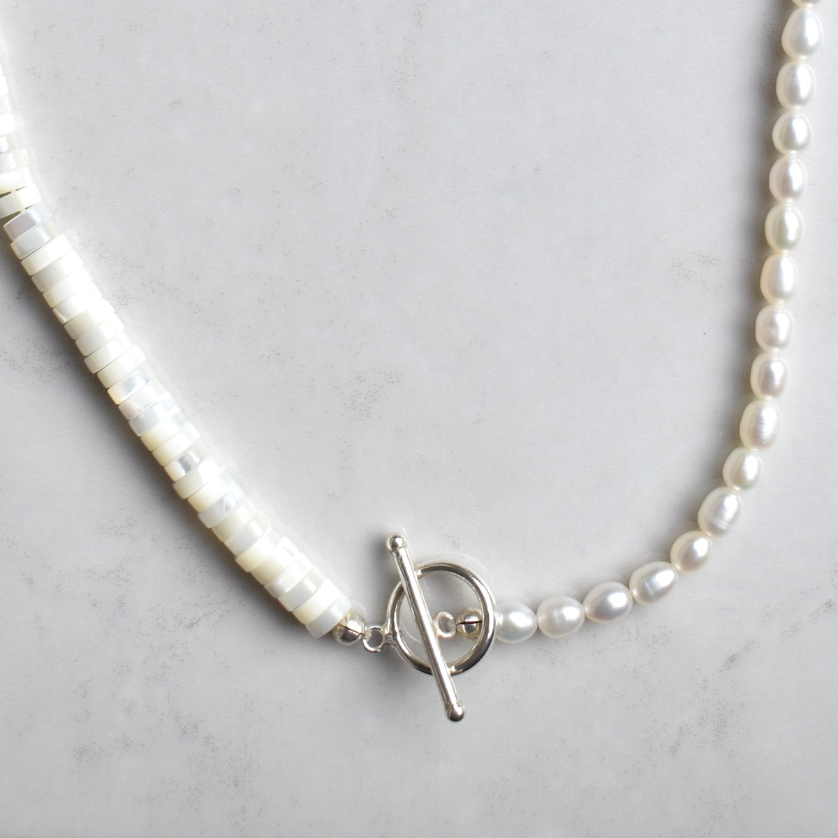 Bella Necklace – Mother of Pearl