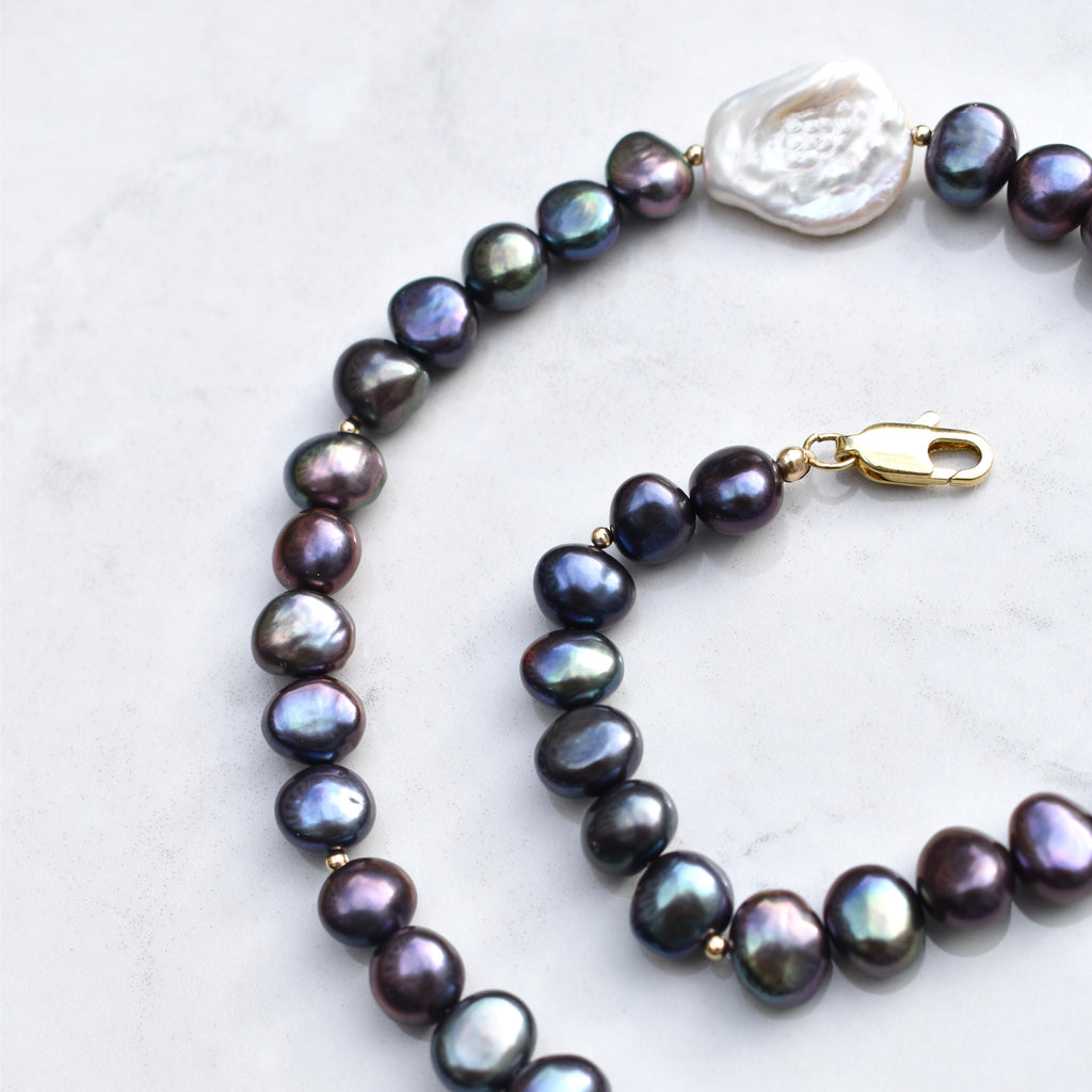 Peacock Pearl Necklace